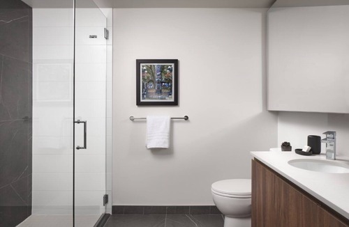South Lake Union Hotel | Level Seattle- Executive Two Bedroom Suite plus Office