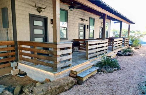 Mason House | Lodges Combined Suite on the Mason Tx Square
