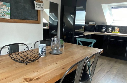 Centre Ville Apartment | LOFT LA FABRIQUE/HYPERCENTRE - 6 pers FREE PARK