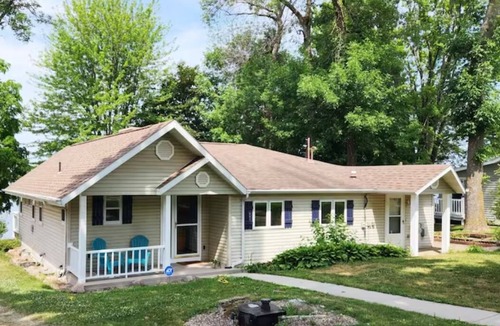 Forest Junction House | Looking for the perfect Wisconsin lake house for your family fun?