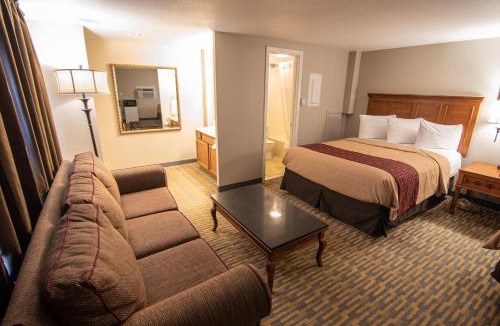 Spearfish Hotel | Lookout Mountain Lodge