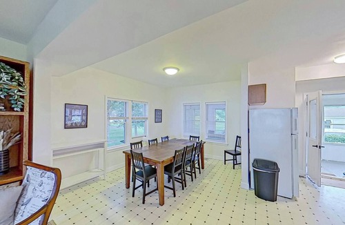 Lexington House | Lovely 4-bedroom house in Lexington with AC and WiFi