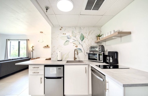 Florida Center Condo | Lovely Studio near Universal Studios