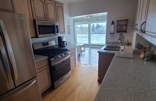 Algoma House | Lower River House Waterfront Getaway Boat Slip/Dock, Spectacular Sunsets, WiFi