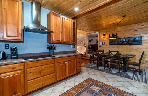 Kremmling House | Lux Gore Pass Adventure Cabin with Hot Tub