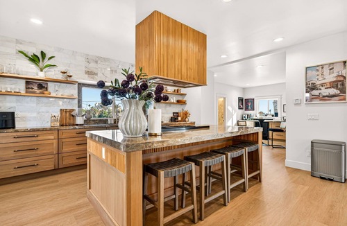 View Park-Windsor Hills House | LUX Silverlake Gem: Games, Outdoor Oasis - Sunset Blvd, Universal Studio & More