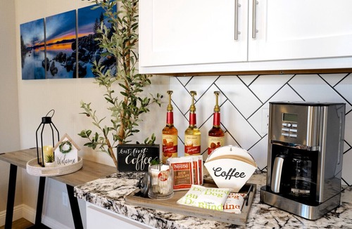 Carson City House | Luxe 1-Level Home | Family-Friendly | Lush Yard | Steps to Hike & Golf