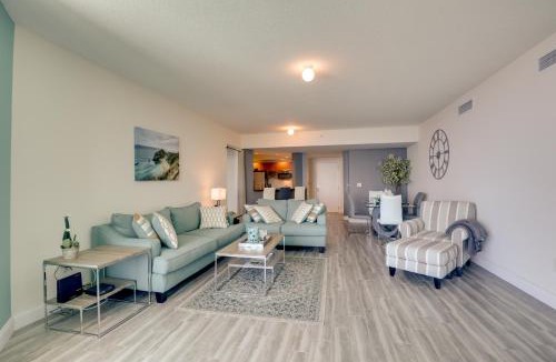 Kingston House | Luxurious Daytona Beach Condo w/Resort Amenities!