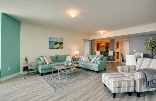 Kingston House | Luxurious Daytona Beach Condo w/Resort Amenities!