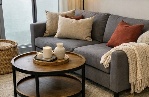 Bramalea House | Luxury 1 bedroom Cityscape - 14 York Street, Toronto