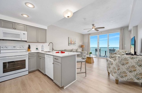 Brush - Stewarts Condo | Luxury 18th Floor 1 BR Condo Direct Oceanfront Wyndham Ocean Walk Resort Daytona Beach | 1808