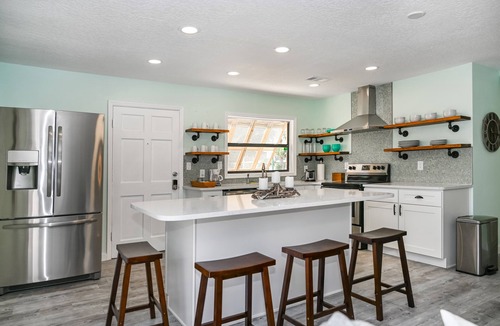 Port Canaveral House | Luxury 2/2, Steps to the beach