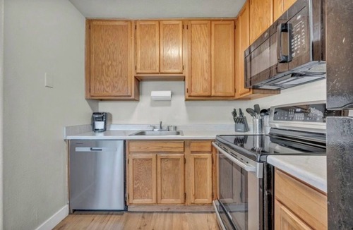 Reno Apartment | Luxury 2 Beds/2 Baths/Mins to Midtown/Va Med Center & Reno-Tahoe Int Airport