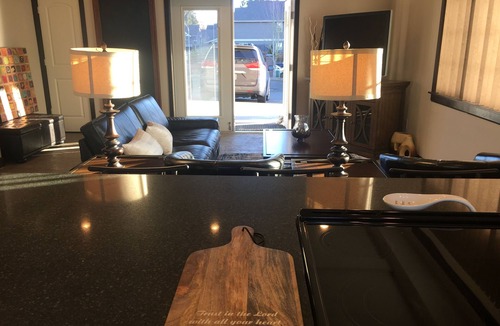 Burien Condo | Luxury 3 bed 2 full bath condo in gated community.