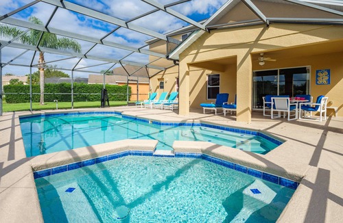 Silver Creek House | Luxury 5 bed 4 bath SW facing pool with conservation and lake view