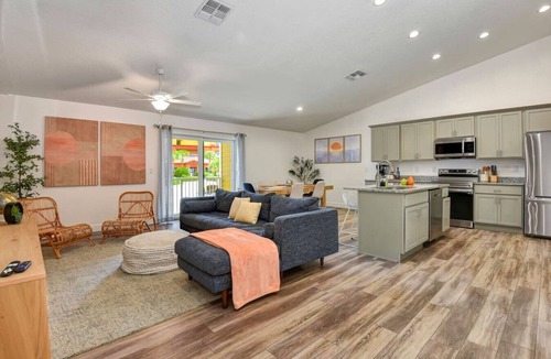 Mcelroys Belleview Villa | Luxury Beach House | OCEAN VIEW | Game Room | 3 BR