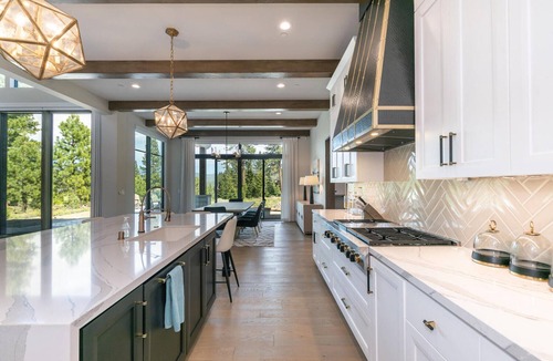 Ponderosa Palisades House | Luxury Carson Range Chateau | Private Hot Tub, Golf & Club Amenities