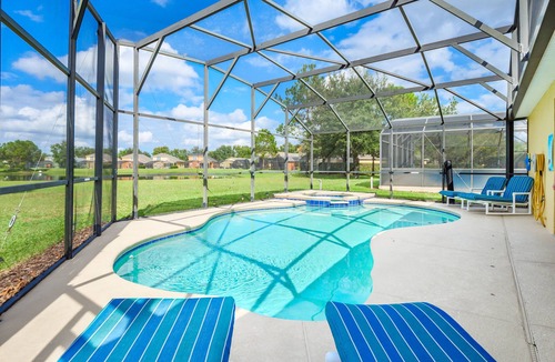 Silver Creek House | Luxury lake and conservation view home, new upgraded kitchen appliances