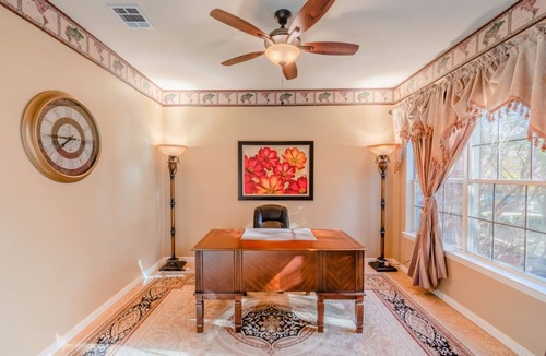 Far North Dallas House | Luxury, Spacious 4000 SF, 5 BR, 4.5 baths all en-suite, great location
