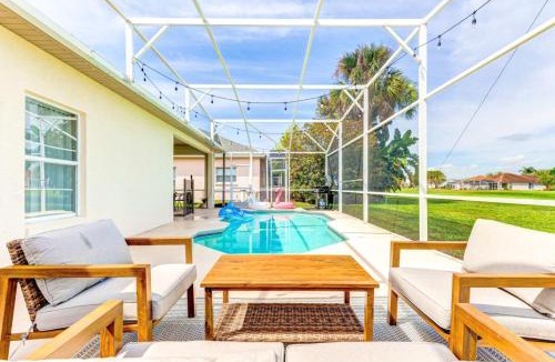 Esprit Villa | Magical Villa Pool Game Room Close to Disney