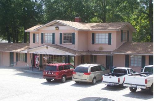 Fairhope Hotel | Magnolia Beach Inn - Fairhope