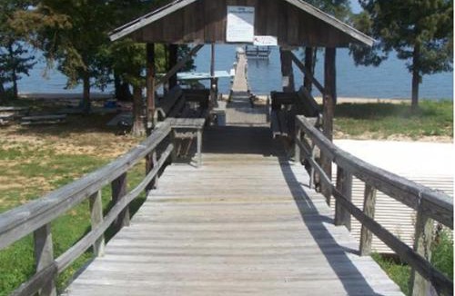 Fairhope Hotel | Magnolia Beach Inn - Fairhope