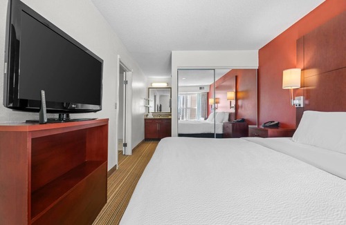 Appleton Hotel | MainStay Suites Appleton Airport - Fox River Mall Area