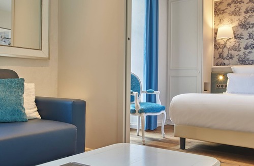Saint-Vaast-la-Hougue Hotel | Maisons de Tatihou, The Originals Relais