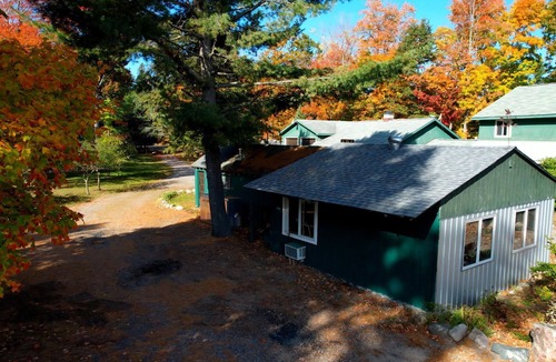Sault Ste. Marie Cabin | Maple Cabin at Sweet Retreat Cozy Waterfront Stay
