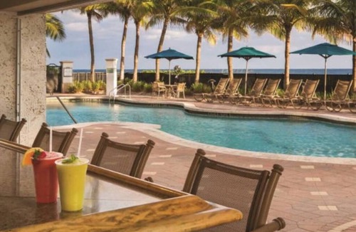 Palm Beach Shores Resort | Marriott Ocean Pointe on the ocean!