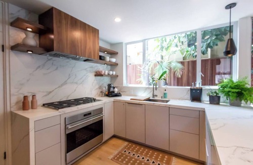 Naples House | MCM modern architectural gem four houses from the bay in Naples, Long Beach.