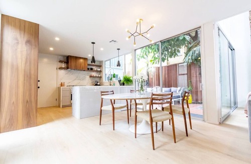 Naples House | MCM modern architectural gem four houses from the bay in Naples, Long Beach.