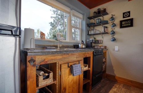 Hot Springs House | Meadow Cabin at Highland Meadows - Secluded Getaway