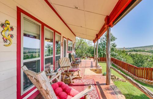 Medicine Park House | Medicine Park Cottage: Walk to Lake Lawtonka!