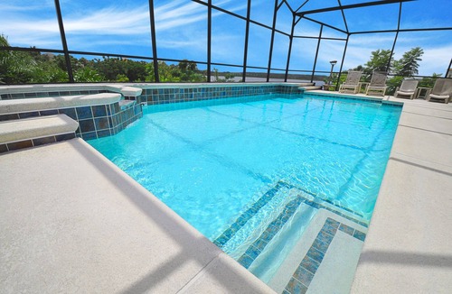 Haines City Villa | ⭐Mega Lakeview Villa – 5BR, Pool/Spa, Game Room, 20 Mins to Disney