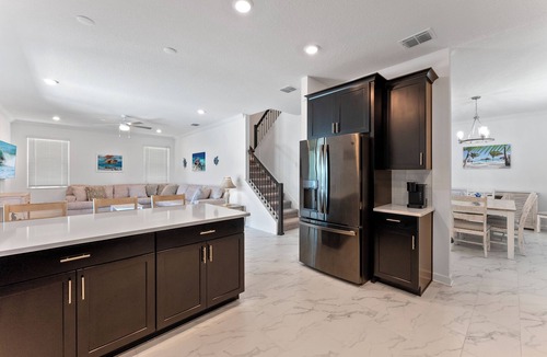 La Costa Village House | Mel Beach Turtle Themed House- Private pool, spa & beach access!