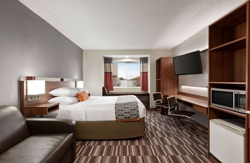 Tifton Hotel | Microtel Inn & Suites by Wyndham Tifton
