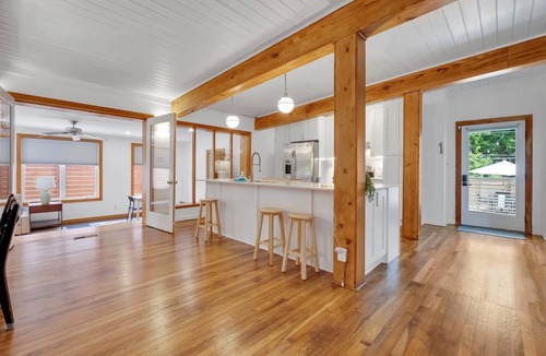 Old Town House | Midtown on 7th Ave - Private Pool - Walk to restaurants & shops - FSU 2 miles