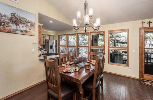 Ruidoso House | Midtown Riverfront Complex