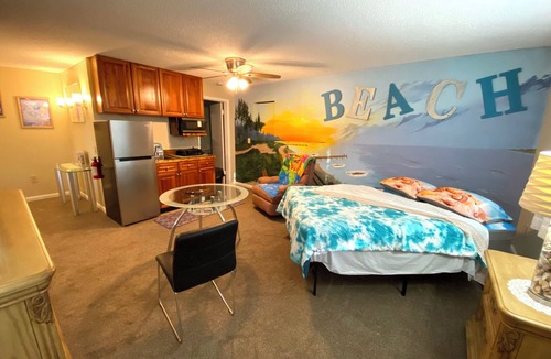 Lanark Village Apartment | Mini Ocean Getaway in Forgotten Coast of Carrabelle Florida