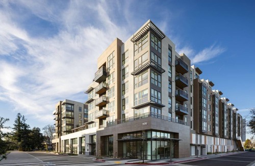 Mountain View Condo | Modern Avelle 2BR Condo – Family Friendly Retreat