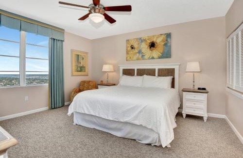 Daytona Beach Apartment | Modern Beach Highrise-Ocean View-Jacuzzi-Walk In Shower At Ocean Walk Resort Daytona Beach