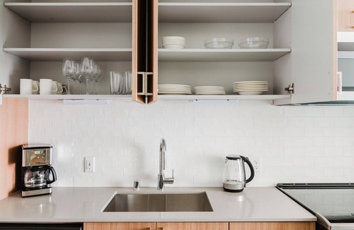 Mann Apartment | Modern Central District 1BR w/Gym, W/D, Yoga & Theater, by Blueground