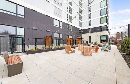 Mann Apartment | Modern Central District 1BR w/Gym, W/D, Yoga & Theater, by Blueground