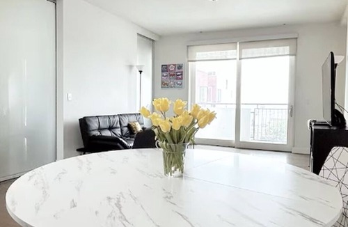 Westlake South Condo | Modern Central LA Condo 2BR, 2BA New Listing