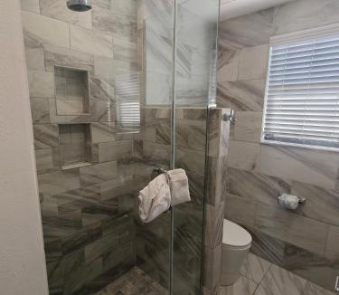 St. Pete Beach Apartment | Modern Coastal Oasis 1-minute walk to Beach