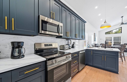 Summerdale House | Modern, Cozy and Spacious Home in Foley Alabama.