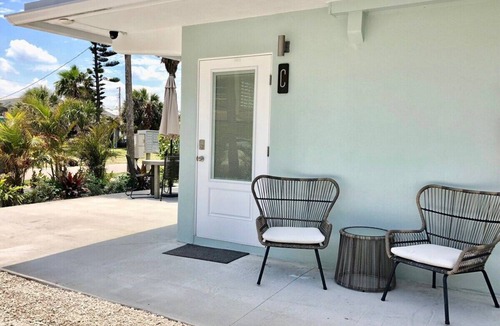 Winslow Reserve Apartment | Modern, Cozy Efficiency Just Steps to the Beach! - Unit C
