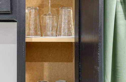 Indianapolis House | Modern & Cozy Indy Stay w/Free Parking