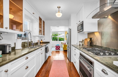 Poiciana Park II House | Modern Designer Gem in West Palm Beach